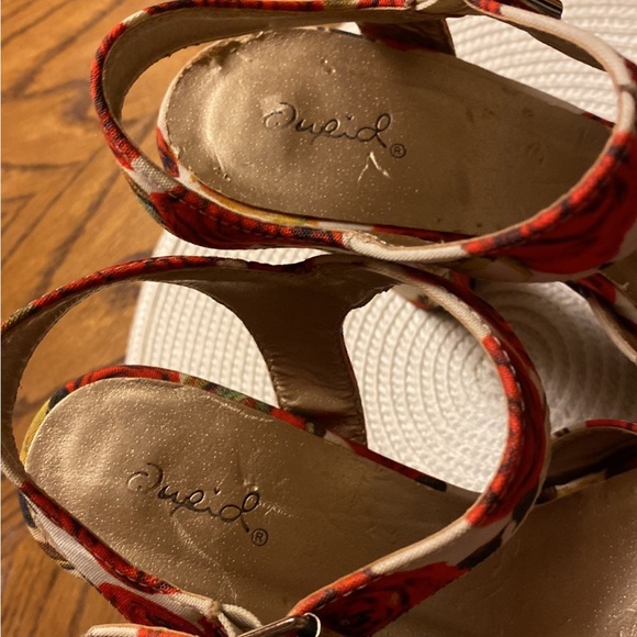 Qupid Floral Heels Size 9 - Picture 6 of 7
